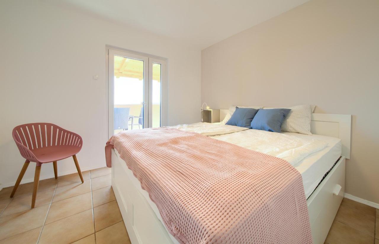 Seascape Apartment Krk Town Bagian luar foto